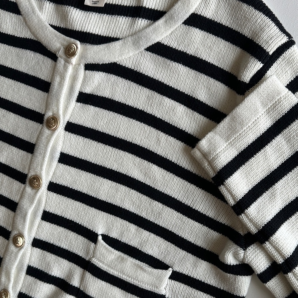 Jessica Simpson Striped Cropped Cardigan Black White Preppy Sweater XL - Picture 8 of 8